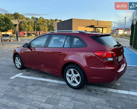 Шевроле Круз 2013 в Луцке на Automoto.ua Красный Шевроле Круз, объемом двигателя 1.7 л и пробегом 234 тыс. км за 7400 $, фото 5 на Automoto.ua