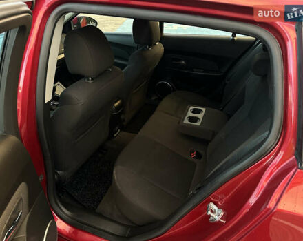 Шевроле Круз 2013 в Луцке на Automoto.ua Красный Шевроле Круз, объемом двигателя 1.7 л и пробегом 234 тыс. км за 7400 $, фото 72 на Automoto.ua
