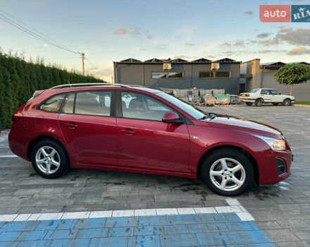 Шевроле Круз 2013 в Луцке на Automoto.ua Красный Шевроле Круз, объемом двигателя 1.7 л и пробегом 234 тыс. км за 7400 $, фото 11 на Automoto.ua