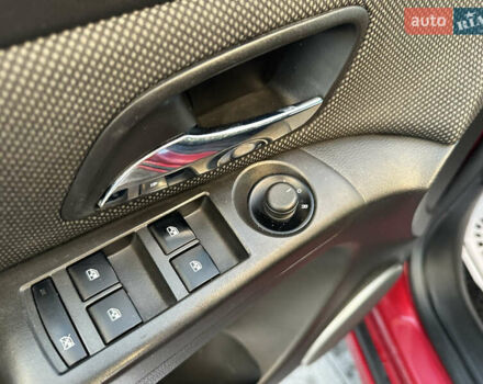 Шевроле Круз 2013 в Луцке на Automoto.ua Красный Шевроле Круз, объемом двигателя 1.7 л и пробегом 234 тыс. км за 7400 $, фото 54 на Automoto.ua