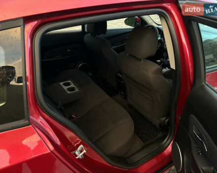 Шевроле Круз 2013 в Луцке на Automoto.ua Красный Шевроле Круз, объемом двигателя 1.7 л и пробегом 234 тыс. км за 7400 $, фото 78 на Automoto.ua