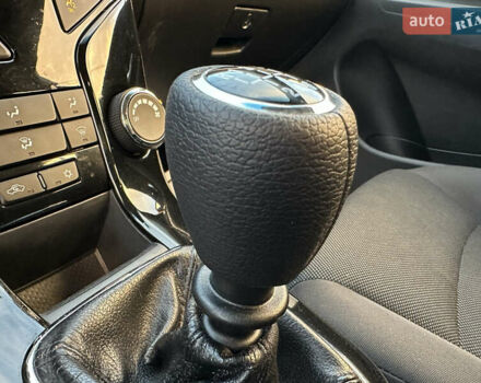 Шевроле Круз 2013 в Луцке на Automoto.ua Красный Шевроле Круз, объемом двигателя 1.7 л и пробегом 234 тыс. км за 7400 $, фото 61 на Automoto.ua