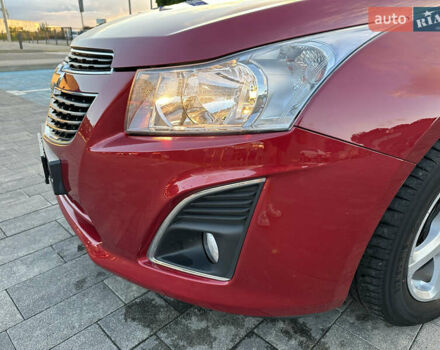 Шевроле Круз 2013 в Луцке на Automoto.ua Красный Шевроле Круз, объемом двигателя 1.7 л и пробегом 234 тыс. км за 7400 $, фото 17 на Automoto.ua