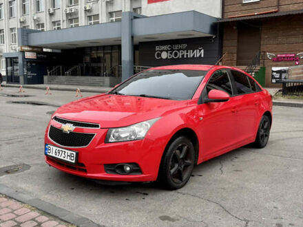 Красный Шевроле Круз, объемом двигателя 1.6 л и пробегом 169 тыс. км за 7600 $, фото 1 на Automoto.ua