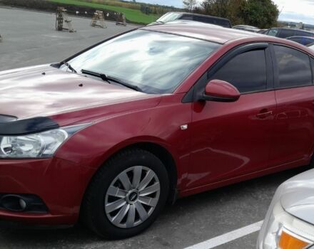 Красный Шевроле Круз, объемом двигателя 1.6 л и пробегом 202 тыс. км за 6500 $, фото 1 на Automoto.ua