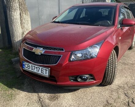 Красный Шевроле Круз, объемом двигателя 1.8 л и пробегом 30 тыс. км за 9700 $, фото 1 на Automoto.ua