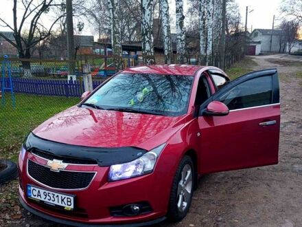 Шевроле Круз 2012 у Богуславе на Automoto.ua Червоний Шевроле Круз, об'ємом двигуна 1.7 л та пробігом 146 тис. км за 8200 $, фото 1 на Automoto.ua