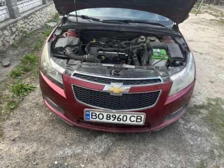 Красный Шевроле Круз, объемом двигателя 1.4 л и пробегом 23 тыс. км за 5500 $, фото 1 на Automoto.ua