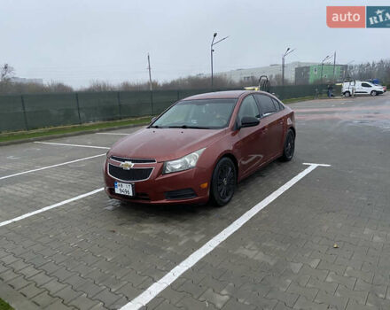 Красный Шевроле Круз, объемом двигателя 1.8 л и пробегом 266 тыс. км за 6250 $, фото 1 на Automoto.ua