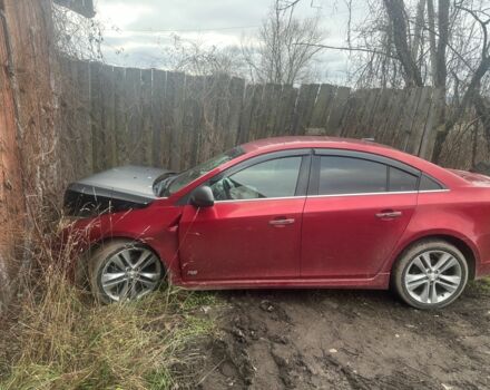 Красный Шевроле Круз, объемом двигателя 1.4 л и пробегом 250 тыс. км за 3000 $, фото 1 на Automoto.ua