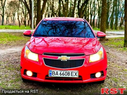 Шевроле Круз 2013 у Кропивницькому (Кіровограді) на Automoto.ua Червоний Шевроле Круз, об'ємом двигуна 1.8 л та пробігом 148 тис. км за 7500 $, фото 1 на Automoto.ua