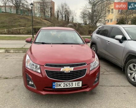 Красный Шевроле Круз, объемом двигателя 1.8 л и пробегом 110 тыс. км за 8500 $, фото 1 на Automoto.ua