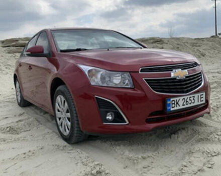 Красный Шевроле Круз, объемом двигателя 1.8 л и пробегом 110 тыс. км за 8000 $, фото 1 на Automoto.ua