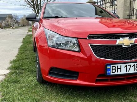 Красный Шевроле Круз, объемом двигателя 1.8 л и пробегом 146 тыс. км за 7200 $, фото 1 на Automoto.ua