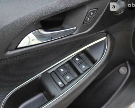 Шевроле Круз, объемом двигателя 1.4 л и пробегом 193 тыс. км за 9200 $, фото 18 на Automoto.ua