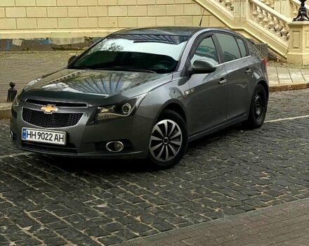 Шевроле Круз, объемом двигателя 1.8 л и пробегом 135 тыс. км за 6500 $, фото 1 на Automoto.ua