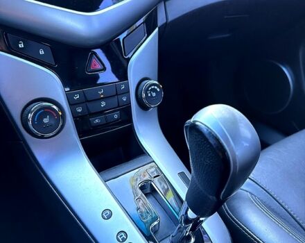 Шевроле Круз, объемом двигателя 18 л и пробегом 185 тыс. км за 5999 $, фото 10 на Automoto.ua