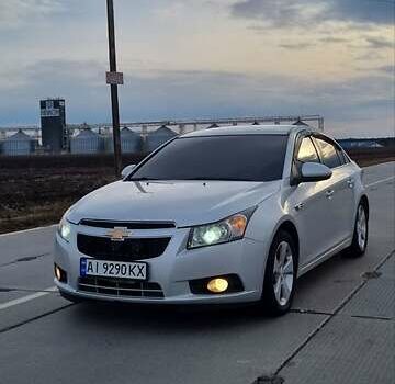 Шевроле Круз, об'ємом двигуна 2 л та пробігом 253 тис. км за 7300 $, фото 4 на Automoto.ua