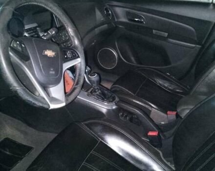 Шевроле Круз, об'ємом двигуна 2 л та пробігом 280 тис. км за 7500 $, фото 9 на Automoto.ua