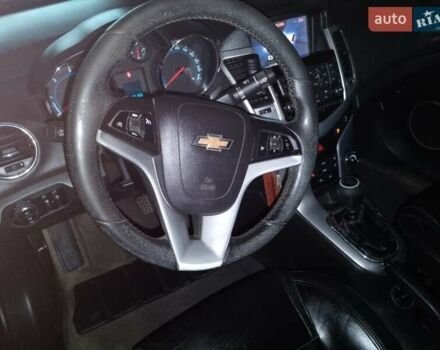 Шевроле Круз, об'ємом двигуна 2 л та пробігом 280 тис. км за 7500 $, фото 6 на Automoto.ua