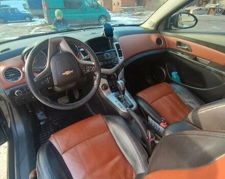 Шевроле Круз, объемом двигателя 1.8 л и пробегом 210 тыс. км за 7000 $, фото 6 на Automoto.ua