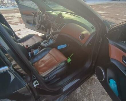 Шевроле Круз, объемом двигателя 1.8 л и пробегом 210 тыс. км за 7000 $, фото 3 на Automoto.ua