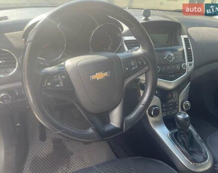 Шевроле Круз, об'ємом двигуна 2 л та пробігом 284 тис. км за 7200 $, фото 11 на Automoto.ua