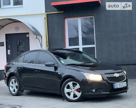 Шевроле Круз, об'ємом двигуна 2 л та пробігом 256 тис. км за 6500 $, фото 2 на Automoto.ua