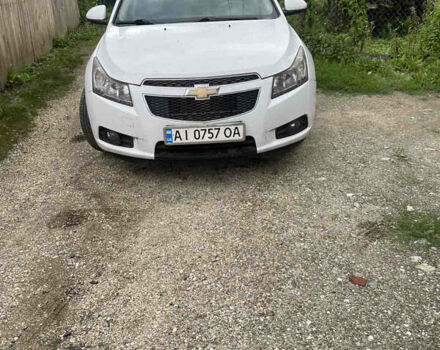 Шевроле Круз, объемом двигателя 1.8 л и пробегом 200 тыс. км за 6500 $, фото 2 на Automoto.ua