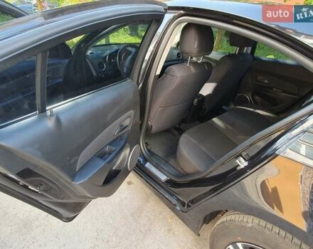 Шевроле Круз, объемом двигателя 1.8 л и пробегом 82 тыс. км за 8800 $, фото 10 на Automoto.ua