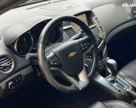 Шевроле Круз, объемом двигателя 1.8 л и пробегом 196 тыс. км за 5790 $, фото 11 на Automoto.ua