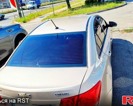 Шевроле Круз, объемом двигателя 1.8 л и пробегом 210 тыс. км за 5600 $, фото 2 на Automoto.ua