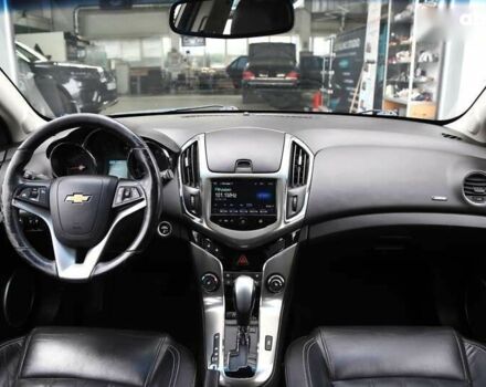 Шевроле Круз, объемом двигателя 1.4 л и пробегом 142 тыс. км за 8500 $, фото 11 на Automoto.ua