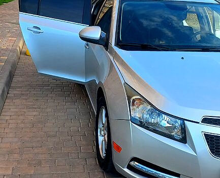 Шевроле Круз, объемом двигателя 1.4 л и пробегом 106 тыс. км за 7999 $, фото 4 на Automoto.ua