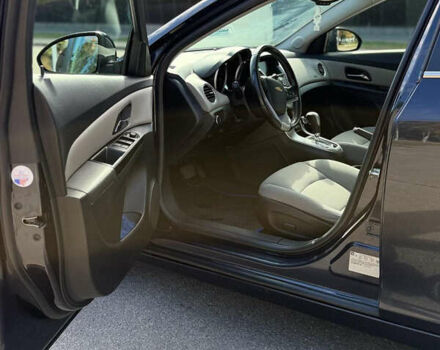 Шевроле Круз, объемом двигателя 1.4 л и пробегом 112 тыс. км за 7200 $, фото 11 на Automoto.ua