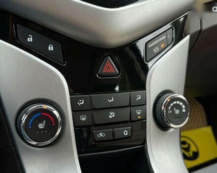 Шевроле Круз, объемом двигателя 2 л и пробегом 211 тыс. км за 7750 $, фото 15 на Automoto.ua