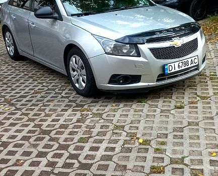 Шевроле Круз, об'ємом двигуна 1.8 л та пробігом 300 тис. км за 6700 $, фото 1 на Automoto.ua