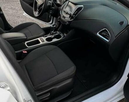 Шевроле Круз, объемом двигателя 1.4 л и пробегом 173 тыс. км за 10200 $, фото 5 на Automoto.ua