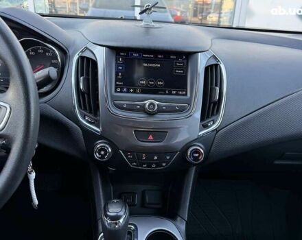 Шевроле Круз, объемом двигателя 1.4 л и пробегом 55 тыс. км за 10800 $, фото 21 на Automoto.ua