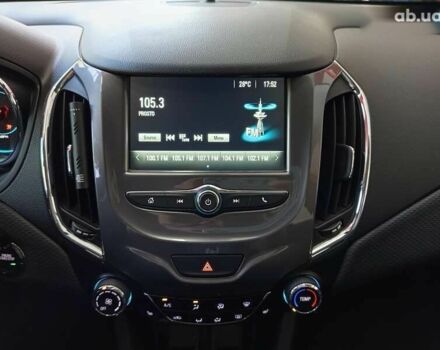 Шевроле Круз, объемом двигателя 1.4 л и пробегом 42 тыс. км за 10700 $, фото 20 на Automoto.ua