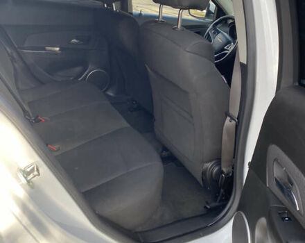 Шевроле Круз, объемом двигателя 1.69 л и пробегом 222 тыс. км за 8000 $, фото 11 на Automoto.ua