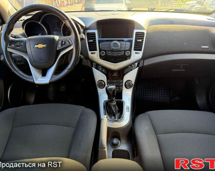Шевроле Круз, объемом двигателя 1.7 л и пробегом 277 тыс. км за 7499 $, фото 11 на Automoto.ua