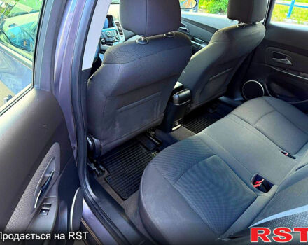 Шевроле Круз, объемом двигателя 1.7 л и пробегом 277 тыс. км за 7499 $, фото 8 на Automoto.ua