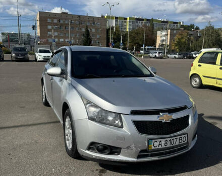 Шевроле Круз, объемом двигателя 2 л и пробегом 270 тыс. км за 6100 $, фото 1 на Automoto.ua