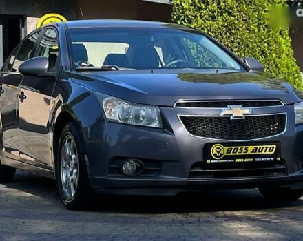 Шевроле Круз, объемом двигателя 2 л и пробегом 244 тыс. км за 7200 $, фото 1 на Automoto.ua