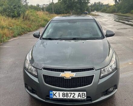 Шевроле Круз, объемом двигателя 1.8 л и пробегом 350 тыс. км за 6700 $, фото 1 на Automoto.ua