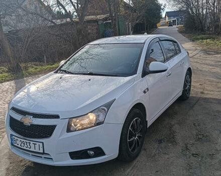 Шевроле Круз, объемом двигателя 1.6 л и пробегом 250 тыс. км за 5500 $, фото 1 на Automoto.ua