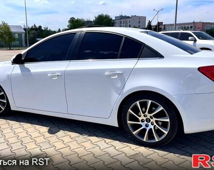 Шевроле Круз, объемом двигателя 2 л и пробегом 163 тыс. км за 8500 $, фото 1 на Automoto.ua