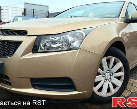 Шевроле Круз, объемом двигателя 1.8 л и пробегом 214 тыс. км за 5600 $, фото 1 на Automoto.ua