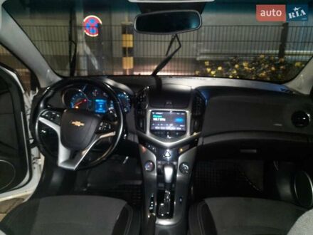 Шевроле Круз 2014 в Харькове на Automoto.ua Шевроле Круз, объемом двигателя 1.8 л и пробегом 288 тыс. км за 7500 $, фото 1 на Automoto.ua